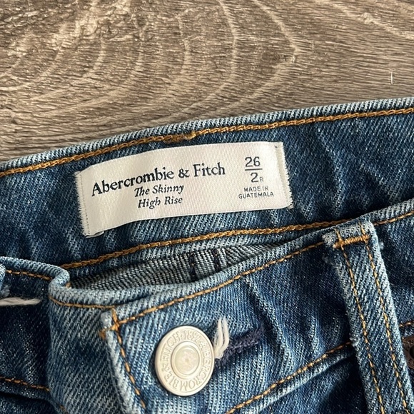 Abercrombie & Fitch high rise skinny jeans size 26 - Picture 3 of 5